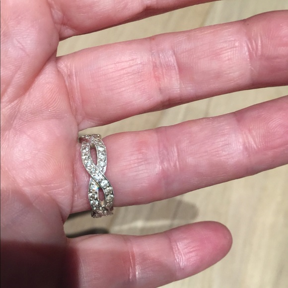 Sydney Evan  Infinity 14kt Gold and Diamond Band - Picture 6 of 6